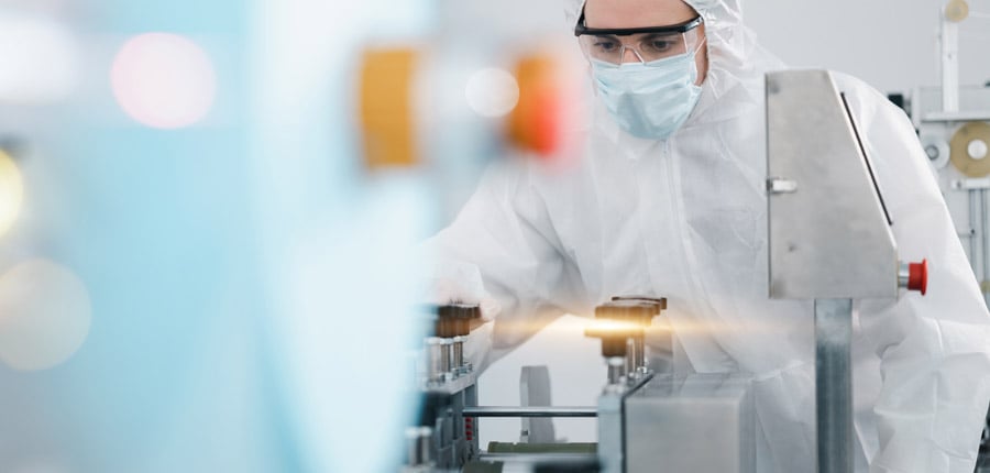 Spoločnosť KUK je technologickým partnerom pre miniatúrne cievky a elektroniku v oblasti zdravotníckych a senzorových systémov. Naše výrobné skúsenosti zahŕňajú zariadenia na priame navíjanie kovových jadier a spracovanie jemných drôtov od 0,010 mm. K hlavným zručnostiam spoločnosti KUK patrí aj montáž a spojovacia technika, najmä v tejto presnej oblasti.